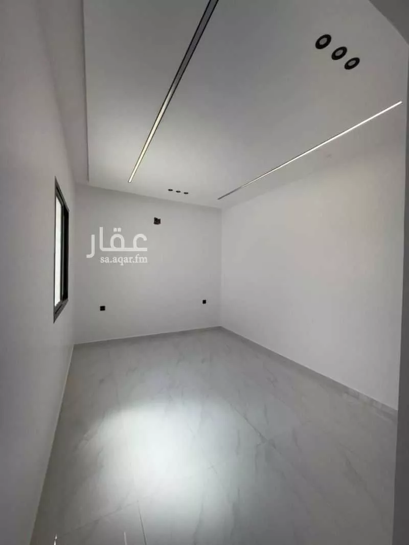 فيلا 5 غرف في النظيم 4