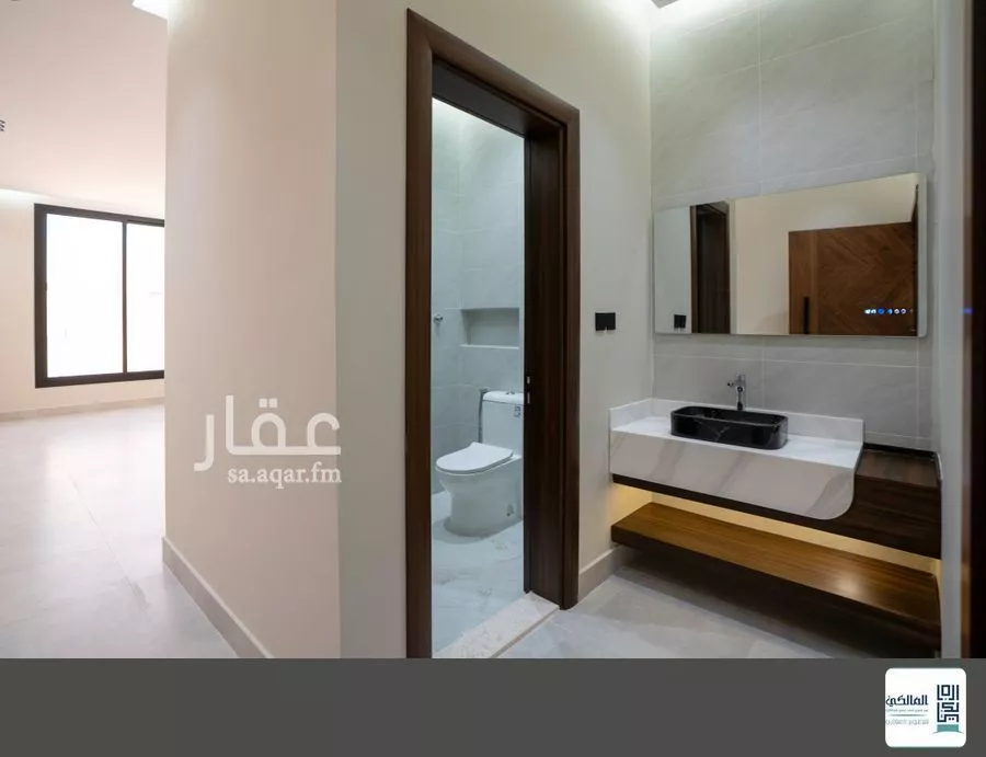 4 bedroom apartment in Al Salamah 5