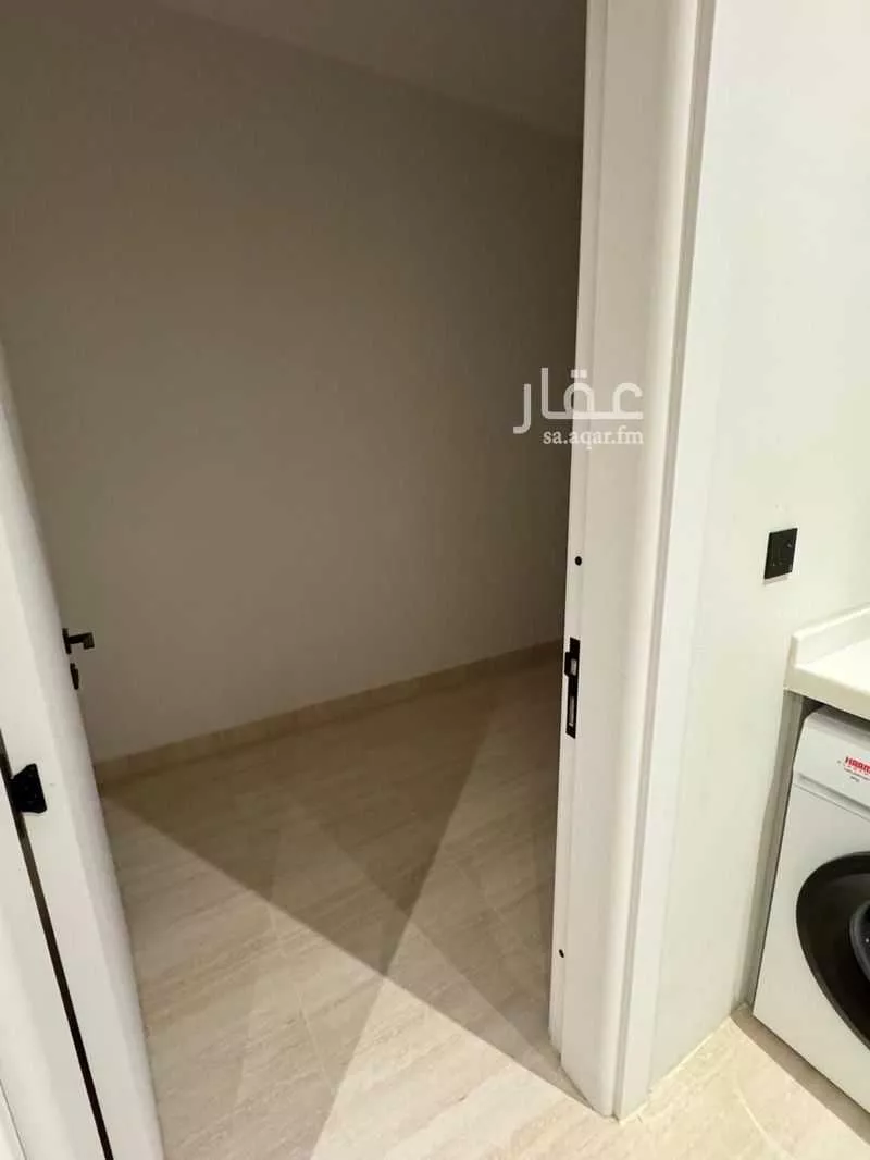 شقة 3 غرف في الرمال 3