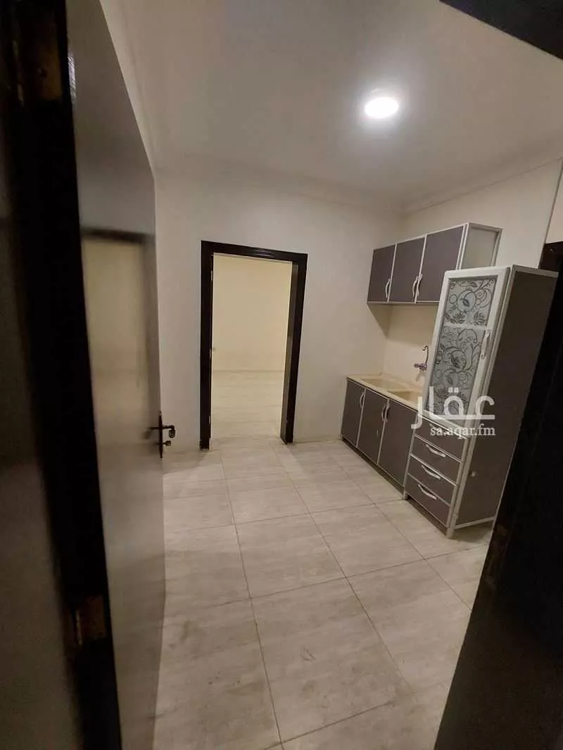 دور 1 غرف في النزهة 16