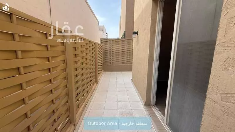 3 bedroom apartment in Al Malqa 12