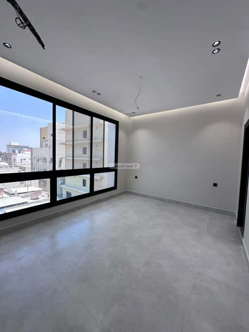 4 bedroom apartment in Al Bawadi 12