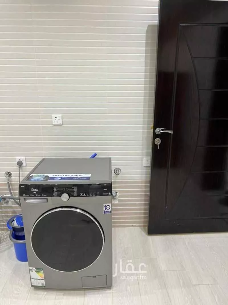 شقة 3 غرف في العكيشية 13