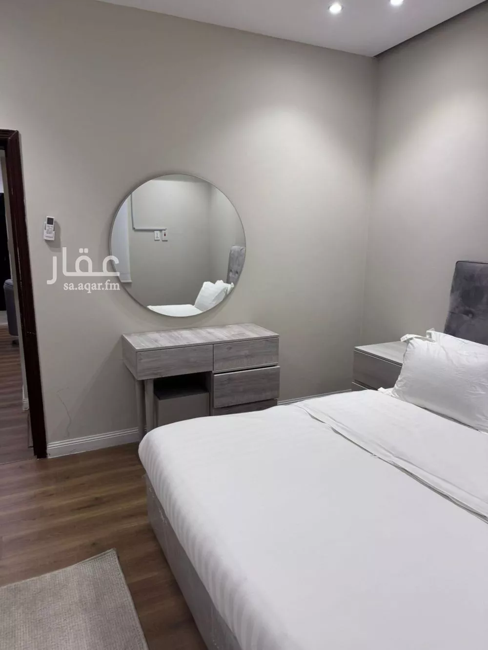 عمارة 900 م² في العقربية 16