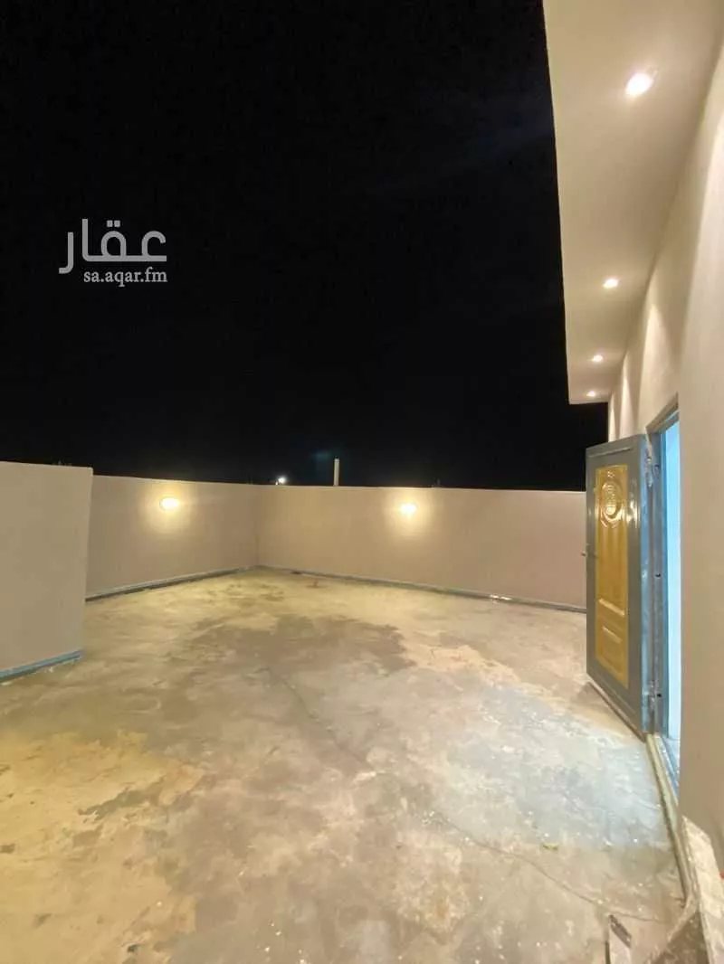 عمارة 420 م² في الأمواج 12