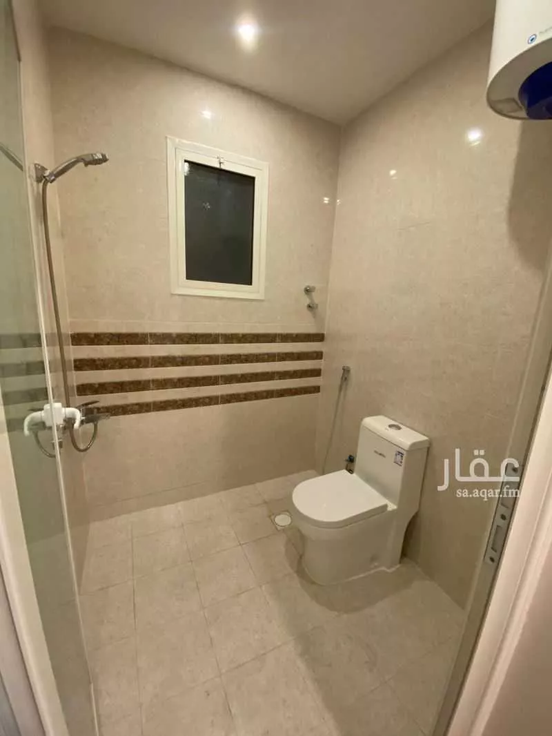 عمارة 420 م² في الأمواج 4