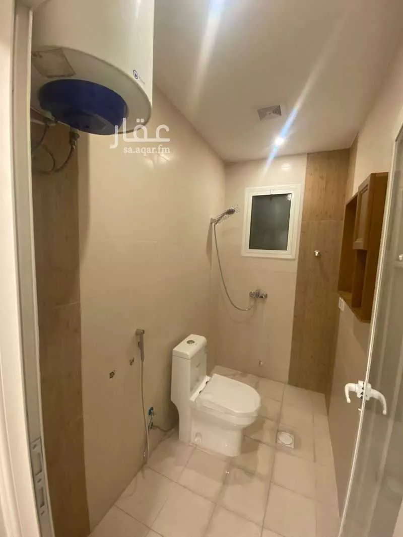 عمارة 420 م² في الأمواج 12