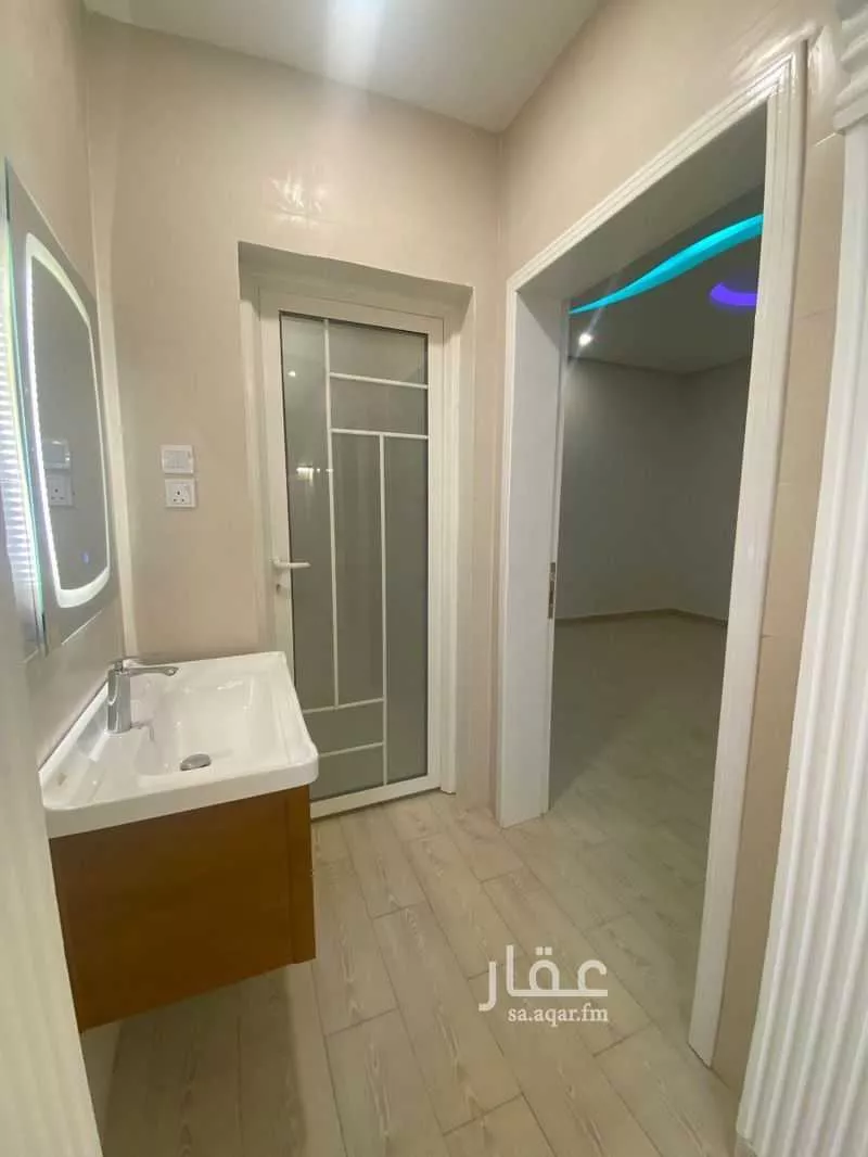 عمارة 420 م² في الأمواج 17