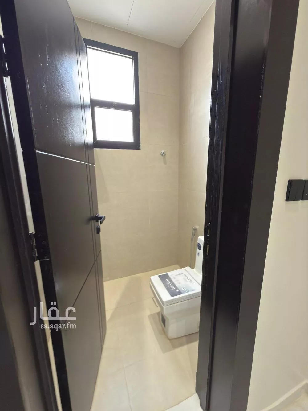 5 bedroom floor in Al Janadriyah 11