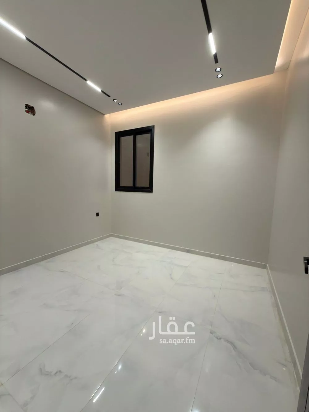 5 bedroom floor in Al Janadriyah 16