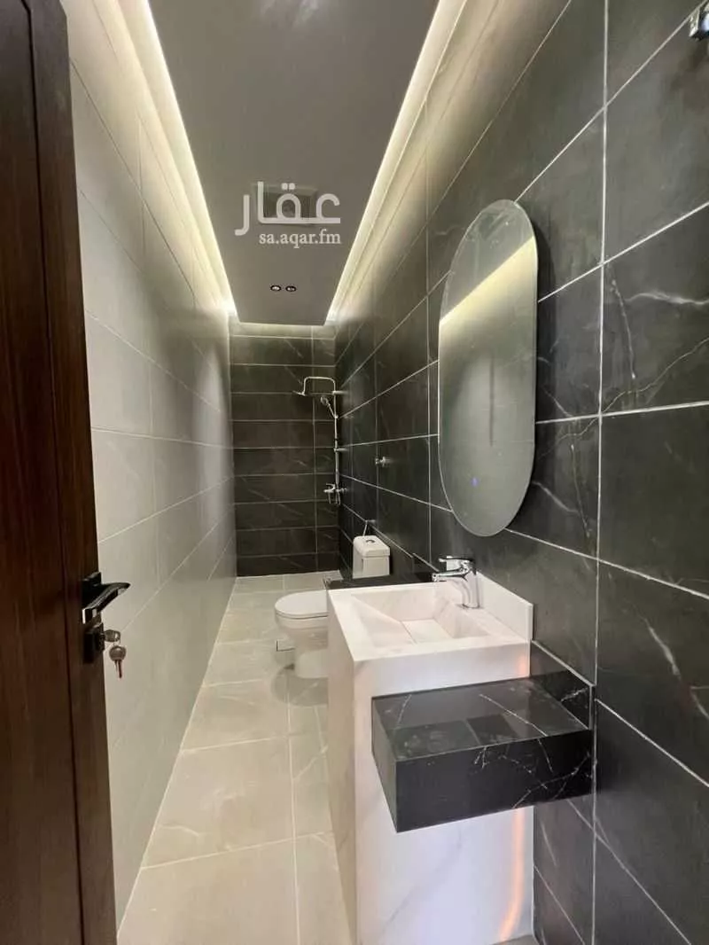 شقة 4 غرف في الروضة 13