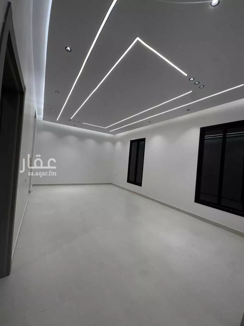 دور 4 غرف في السعادة 6