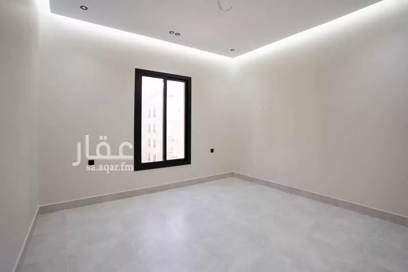 شقة 4 غرف في السلامة 12