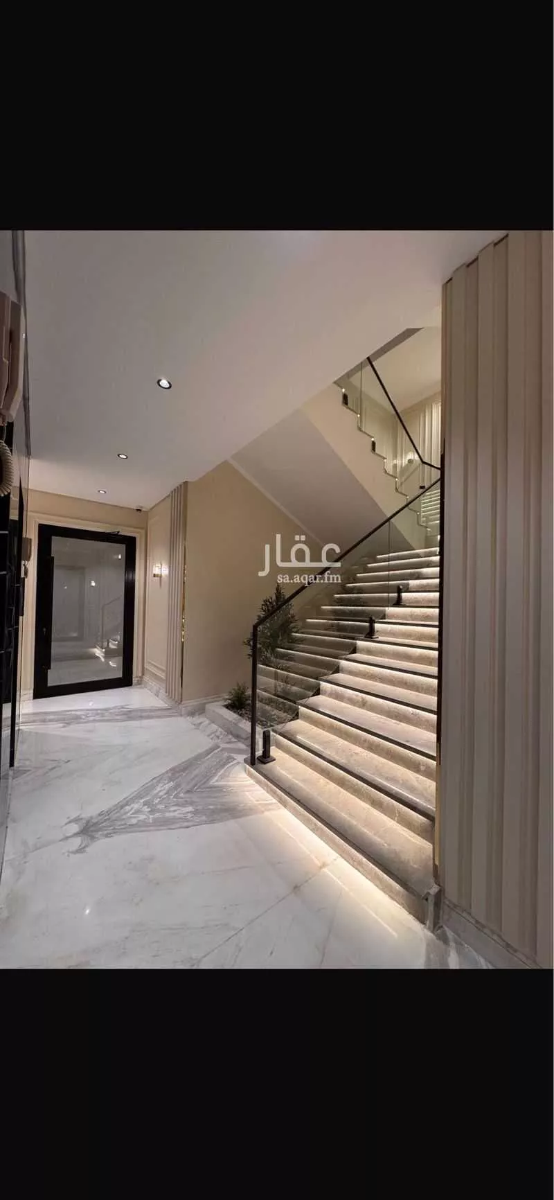 عمارة 211 م² في الزهراء 5