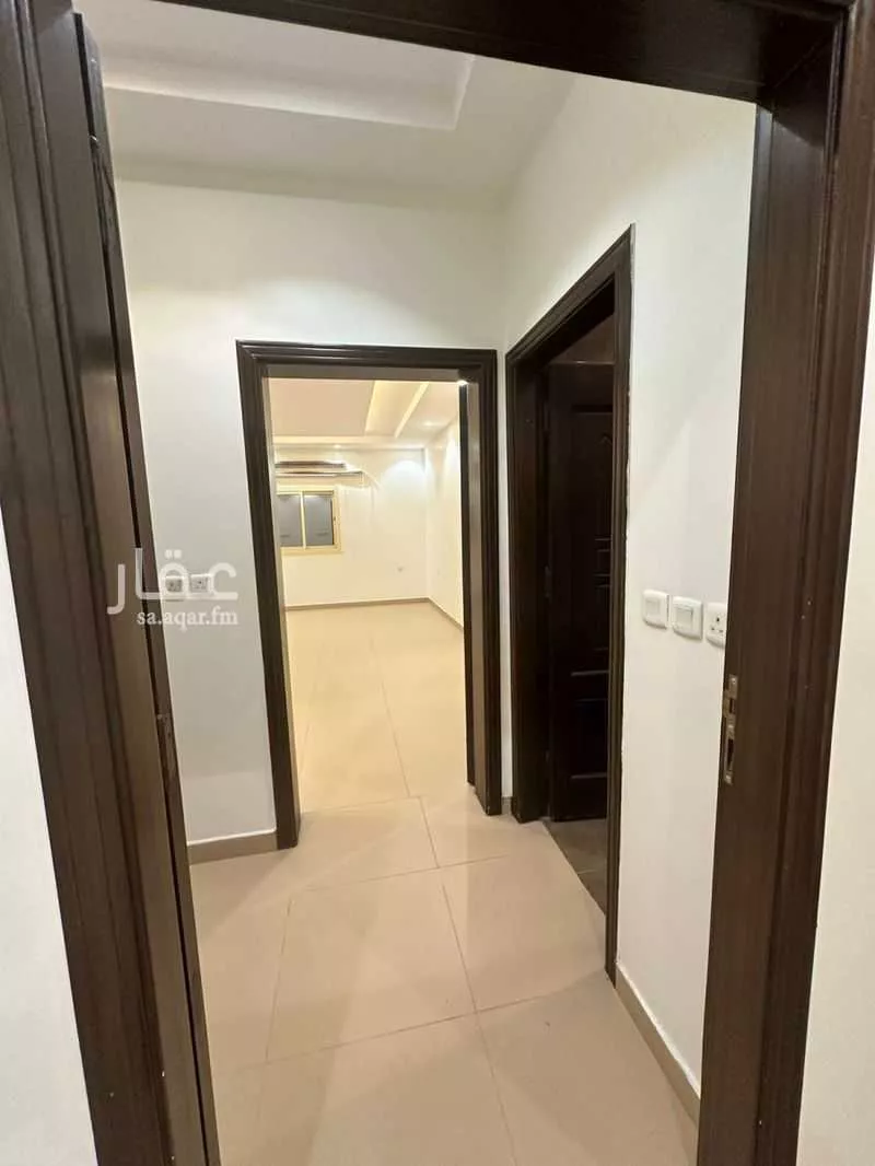 شقة 4 غرف في البحيرات 2