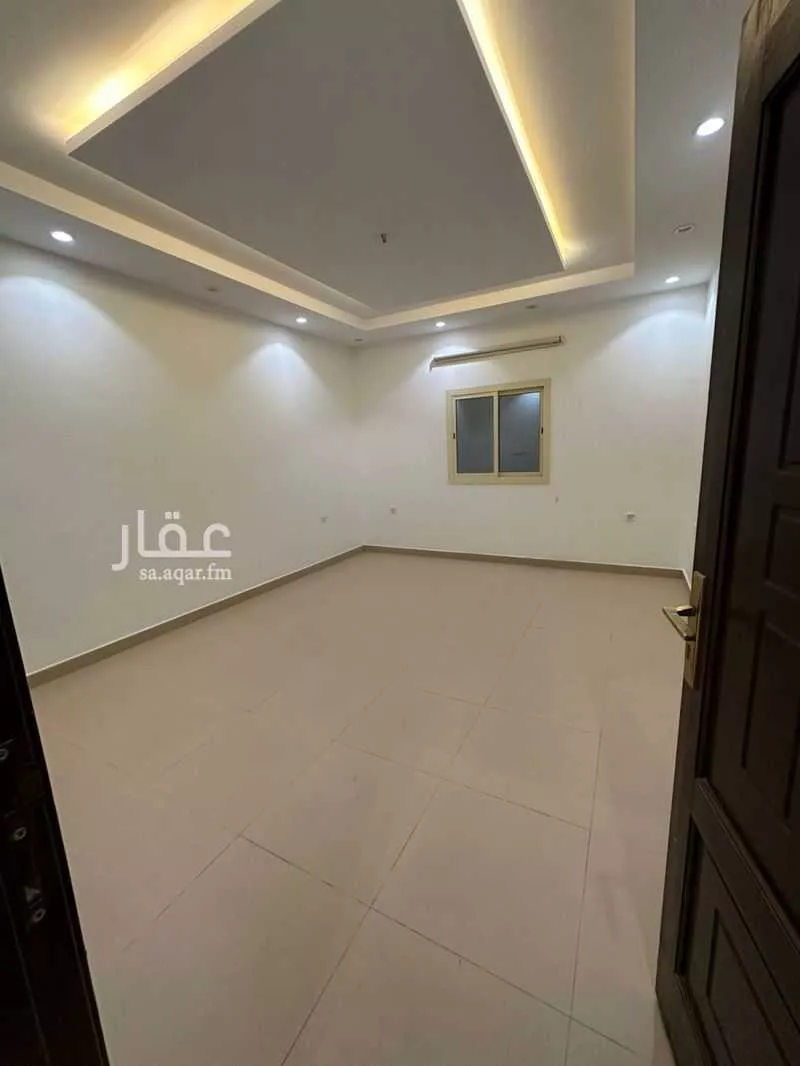 شقة 4 غرف في البحيرات 5