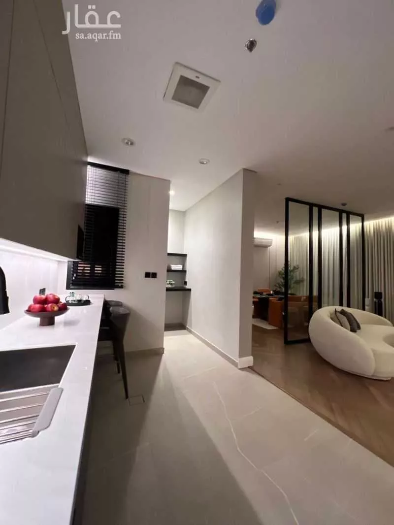 شقة 3 غرف في الحمرا 5