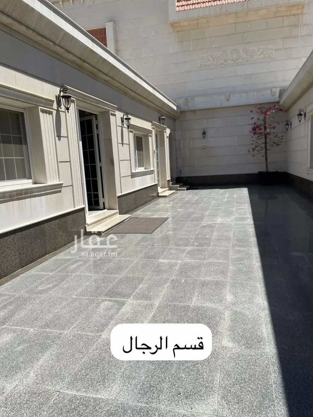 فيلا 10 غرف في الدوحة الشمالية 15