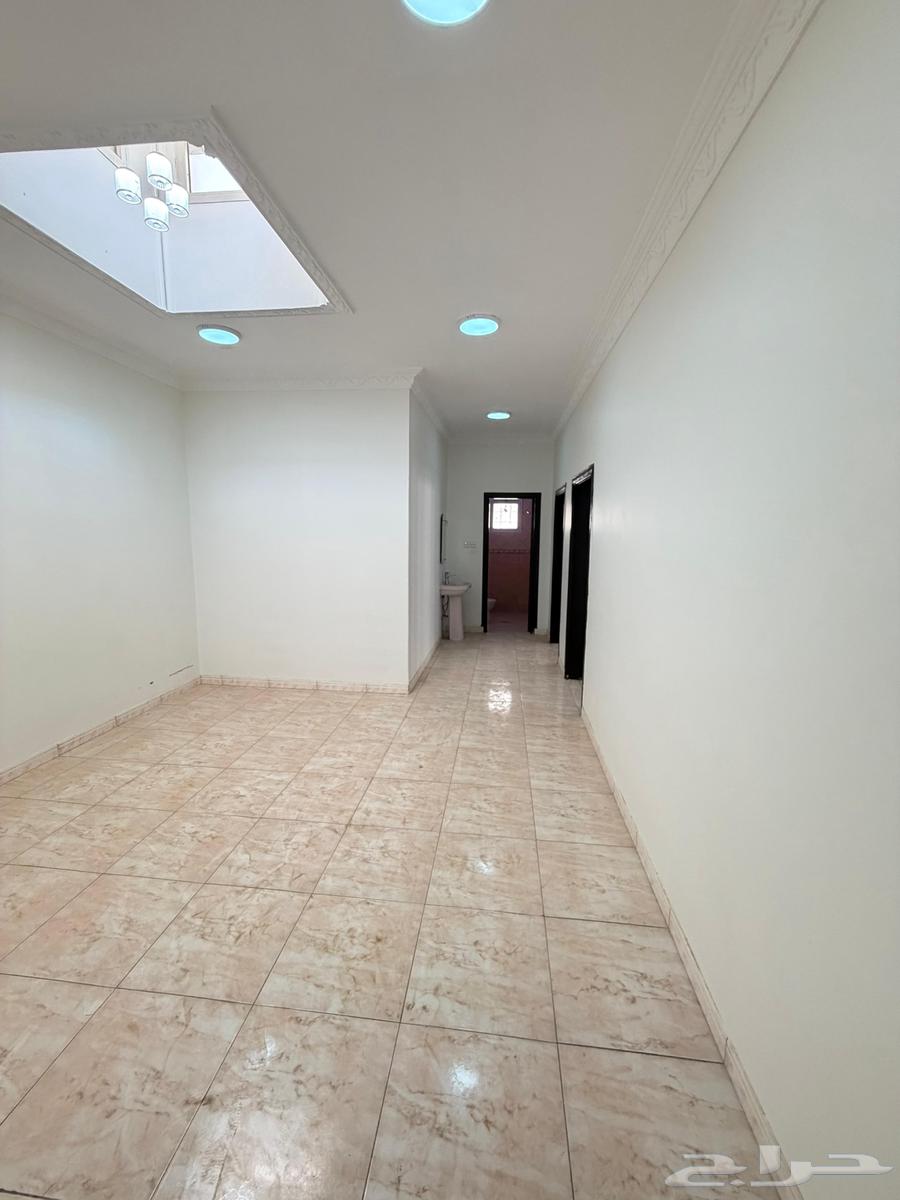 3 bedroom apartment in Ishbiliyah 12