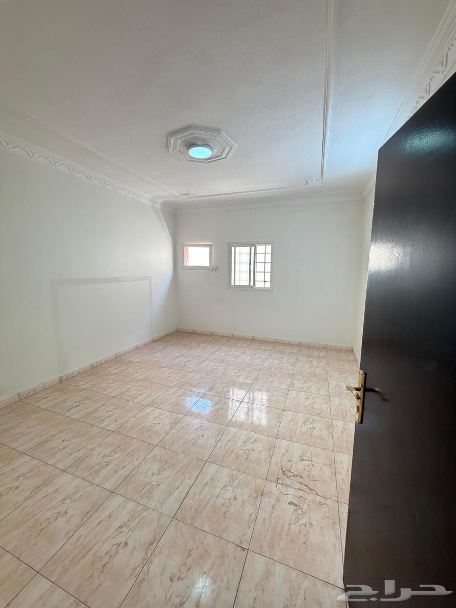 3 bedroom apartment in Ishbiliyah 7
