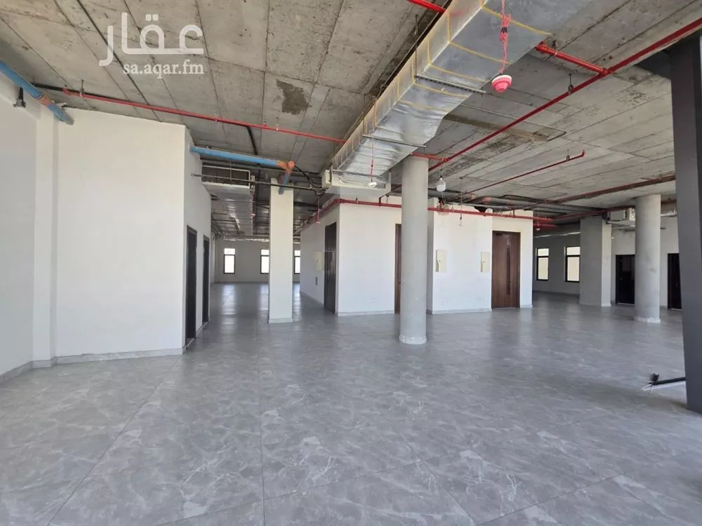 875 sqm office in Al Nuzhah 12