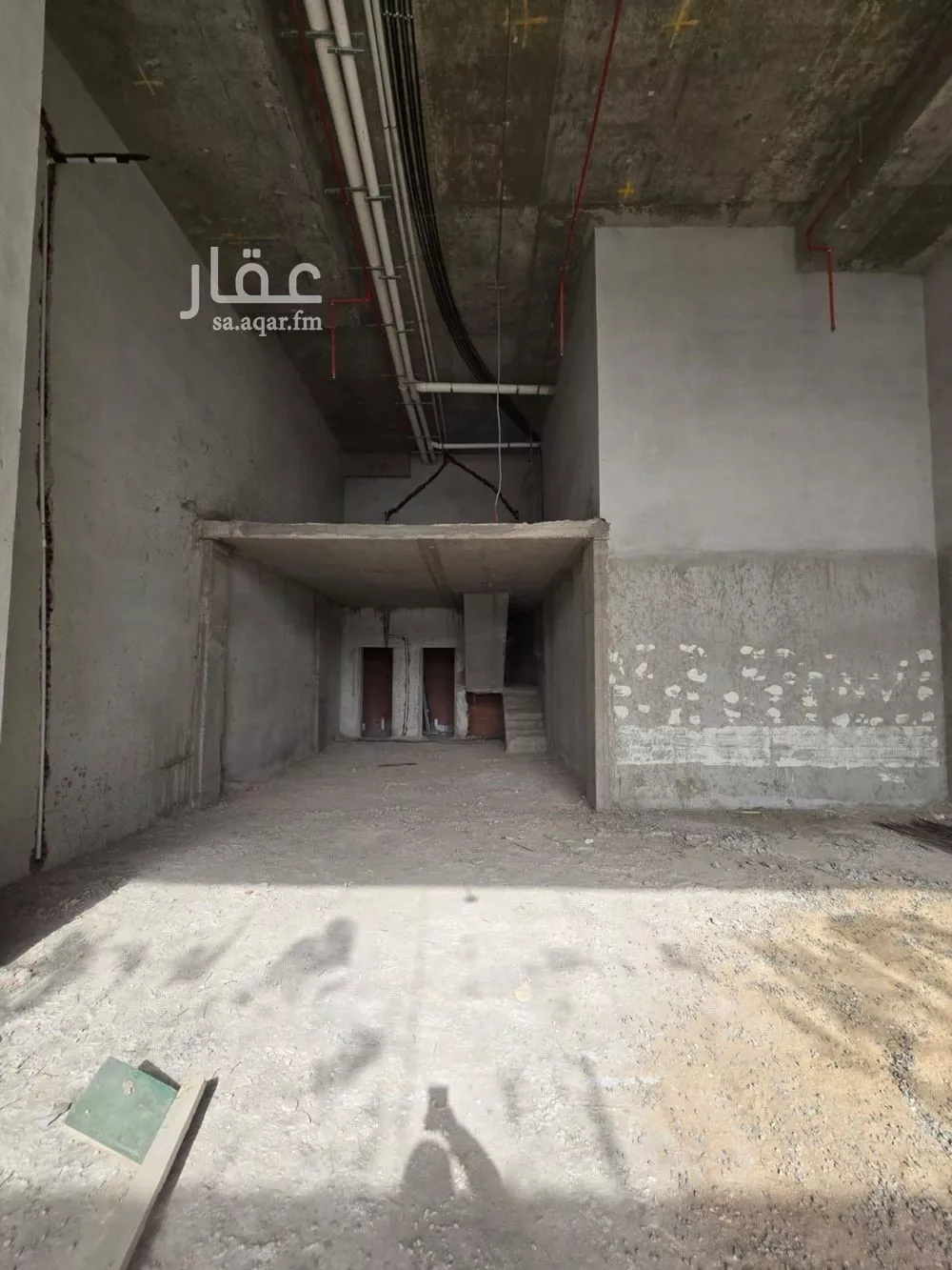 محل 123 م² في النزهة 2