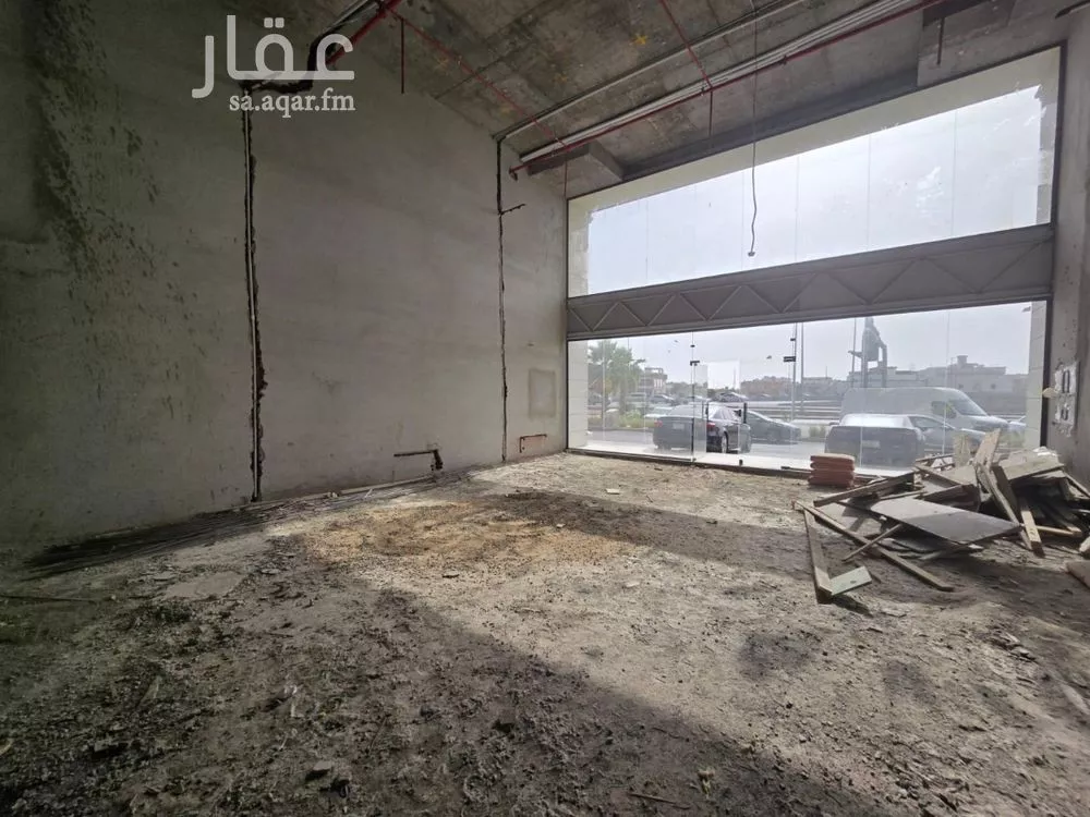 محل 123 م² في النزهة 3
