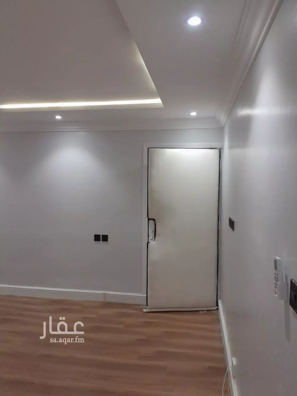 شقة 1 غرف في الملقا 2