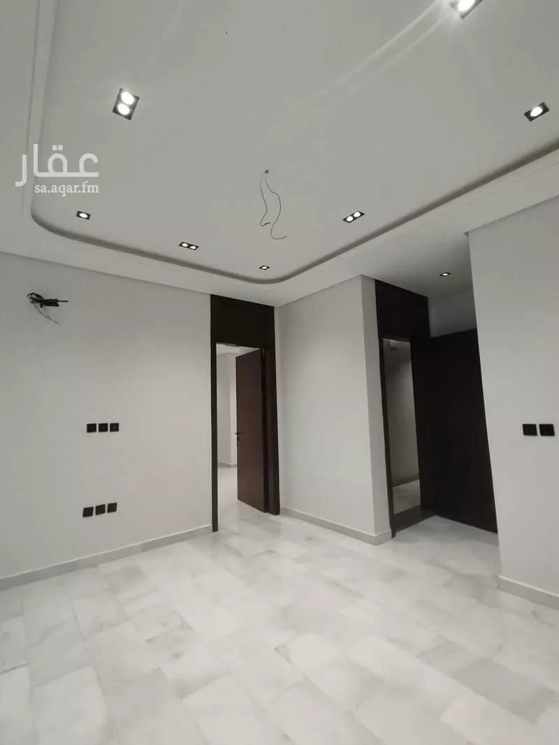 شقة 5 غرف في الصفا 14