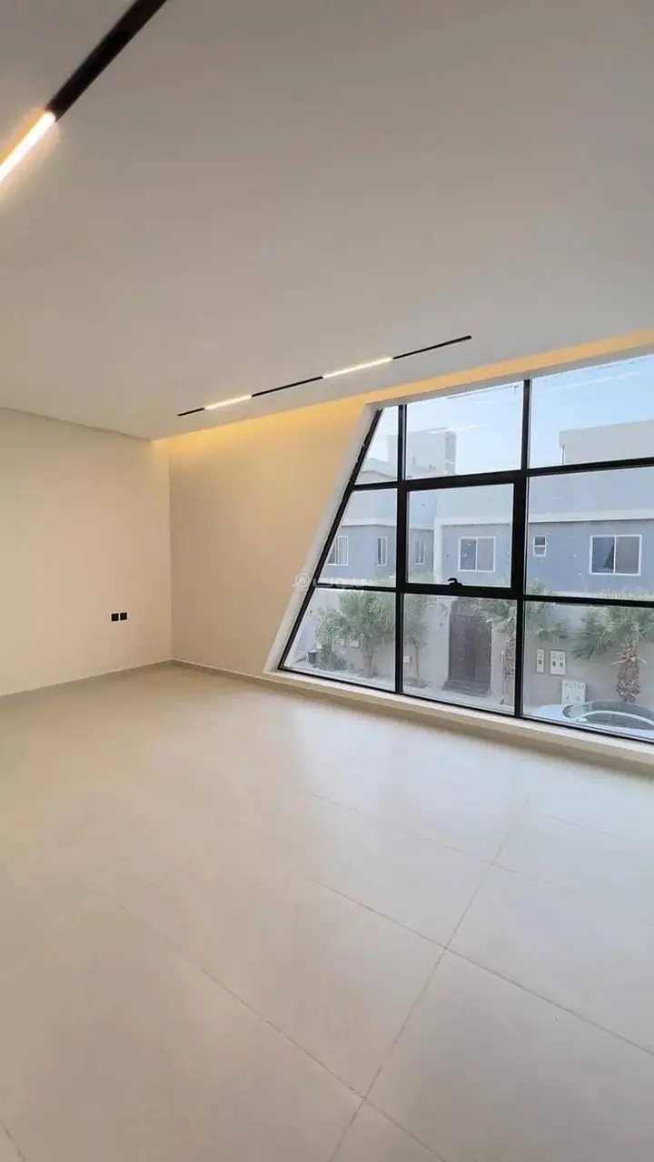 5 bedroom villa in Al Awali, Riyadh 11