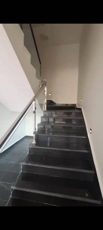 4 bedroom villa in As Suwaidi Al Gharabi, Riyadh 11