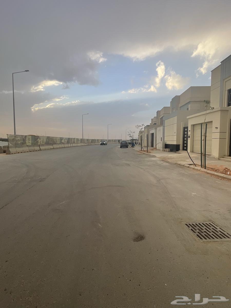 فيلا 3 غرف في الجنادرية 6