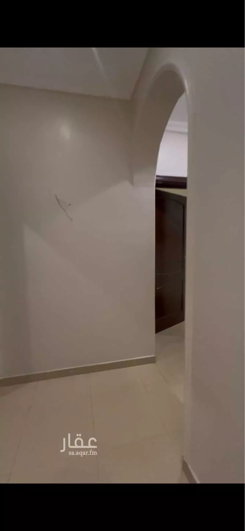 6 bedroom apartment in Al Marwa 10