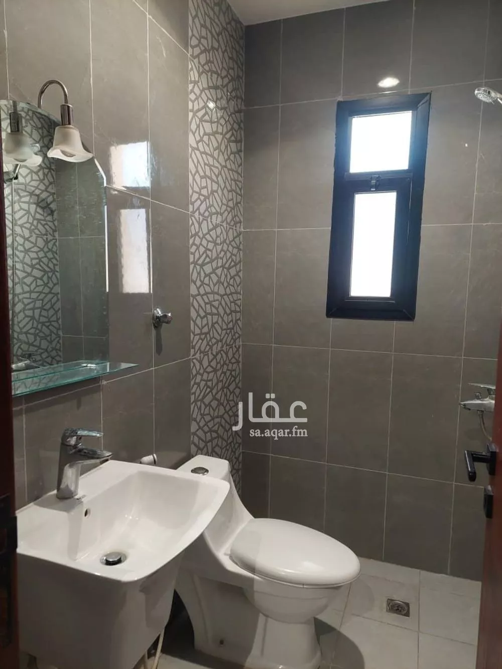 شقة 1 غرف في الصفا 24