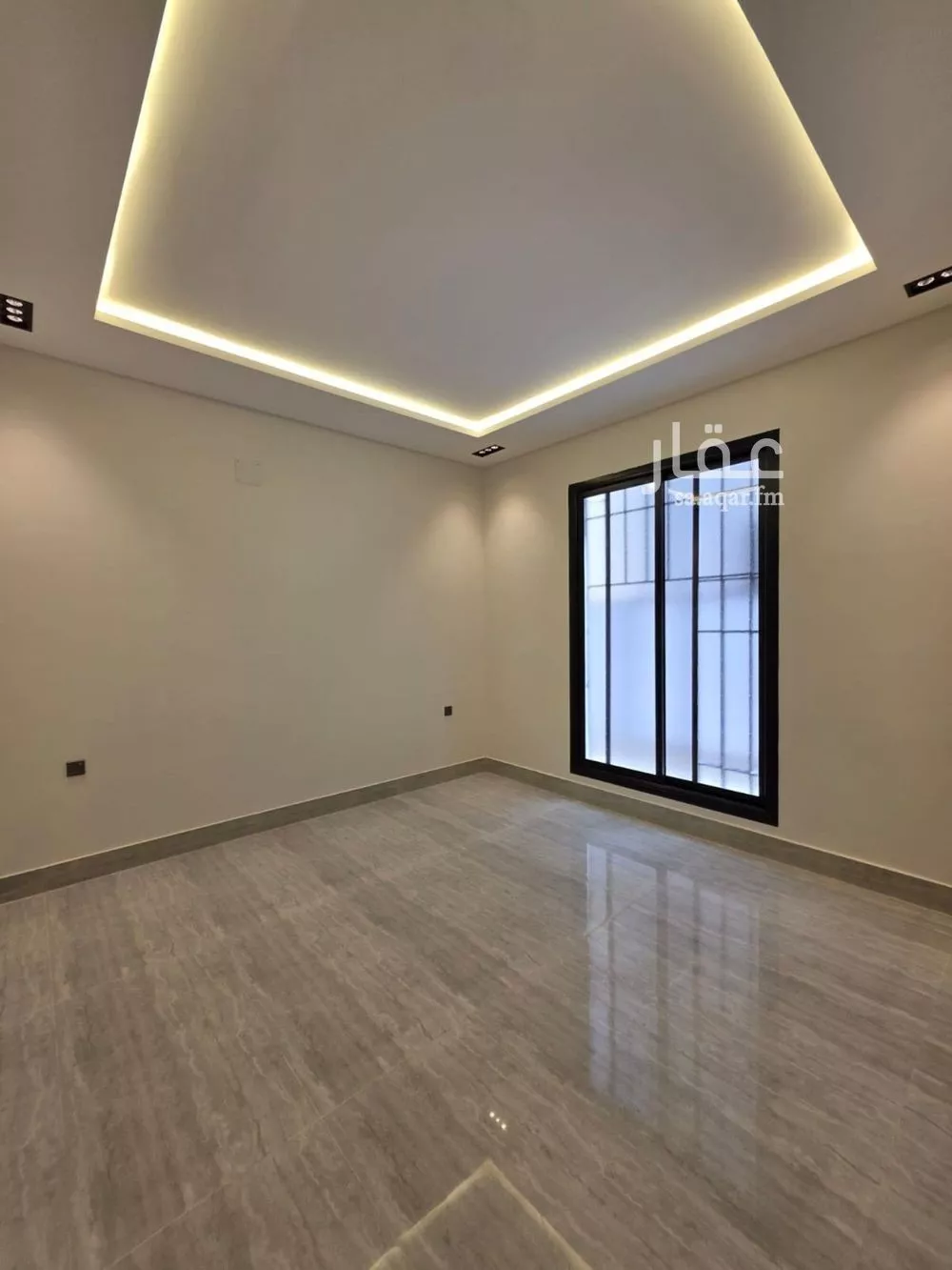 فيلا 5 غرف في الرمال 12