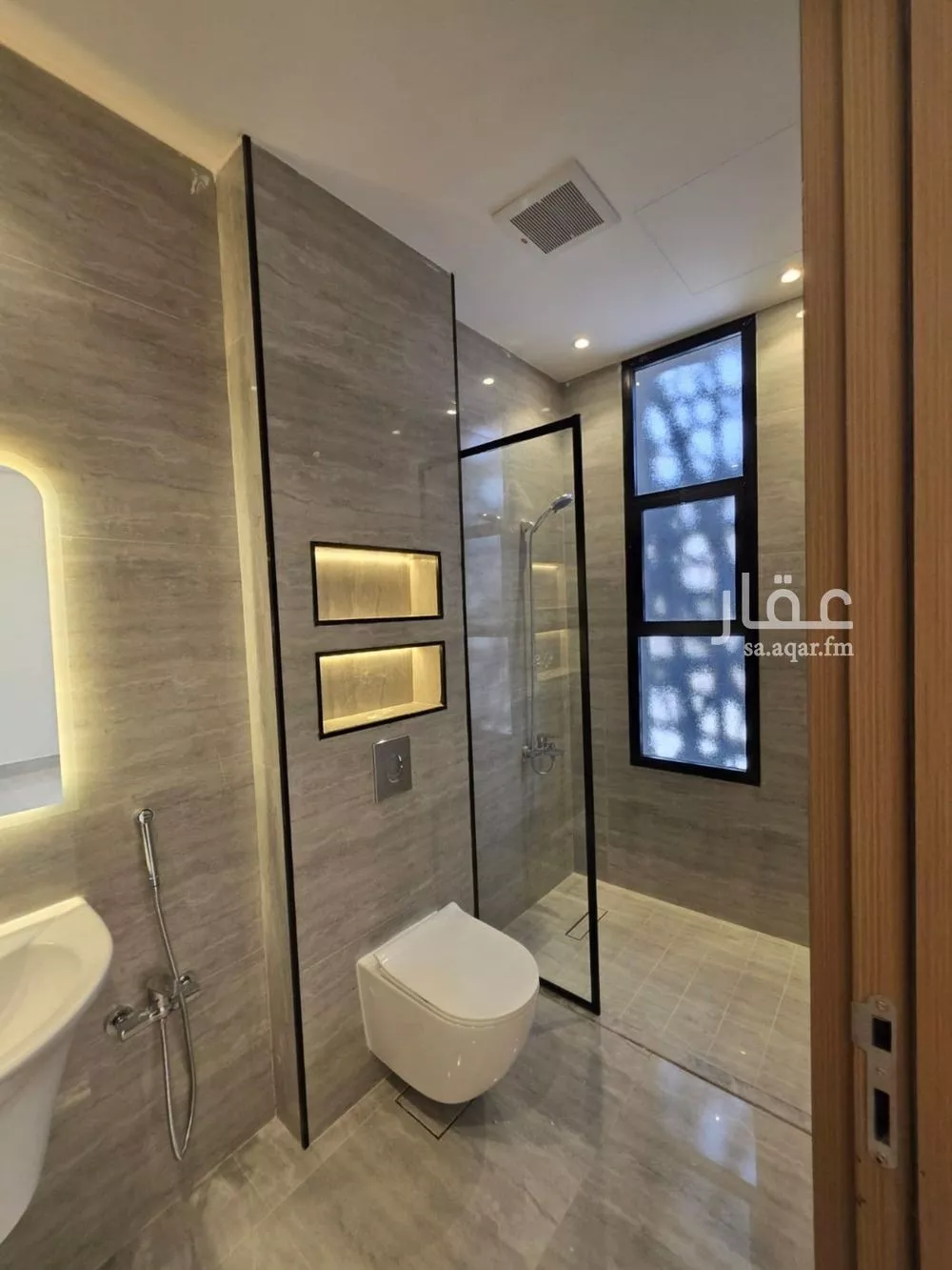 فيلا 5 غرف في الرمال 7