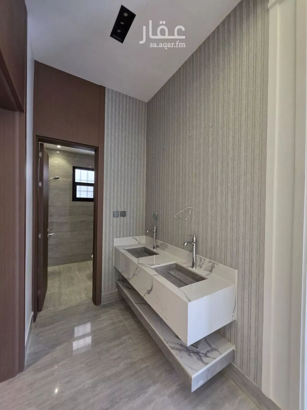 فيلا 5 غرف في الرمال 8