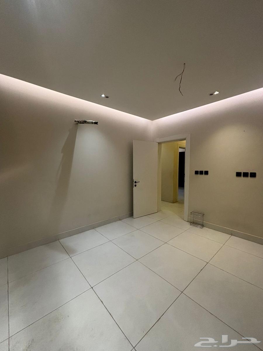 5 bedroom apartment in Al Wahah 16