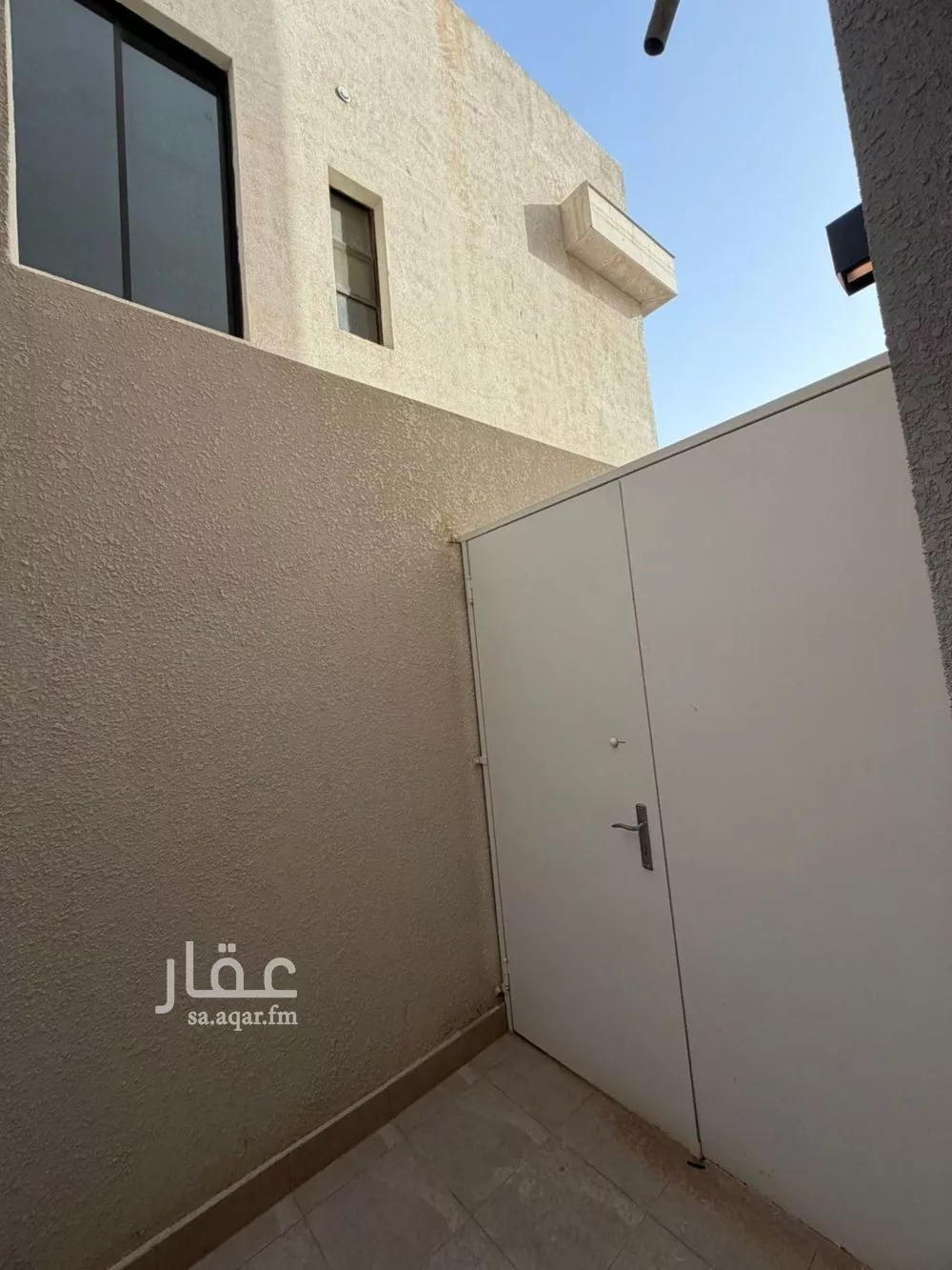 شقة 3 غرف في المونسية 8
