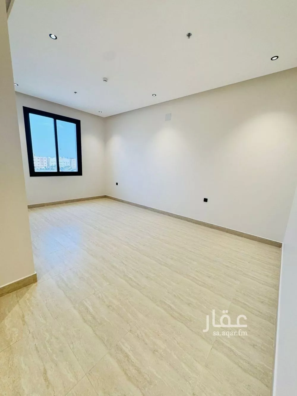 3 bedroom apartment in Ishbiliyah 4