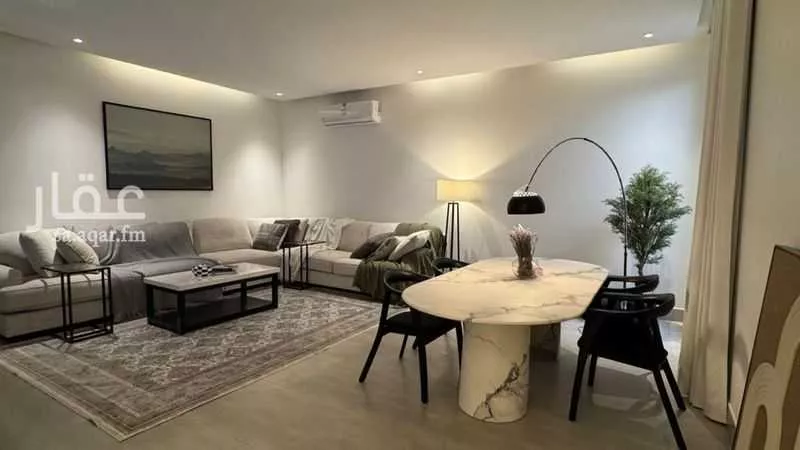 3 bedroom apartment in Al Malqa 8