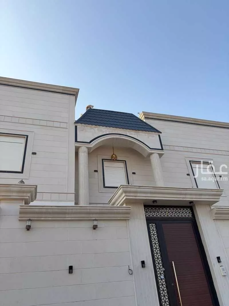 3 bedroom floor in Al Furusiyah 2