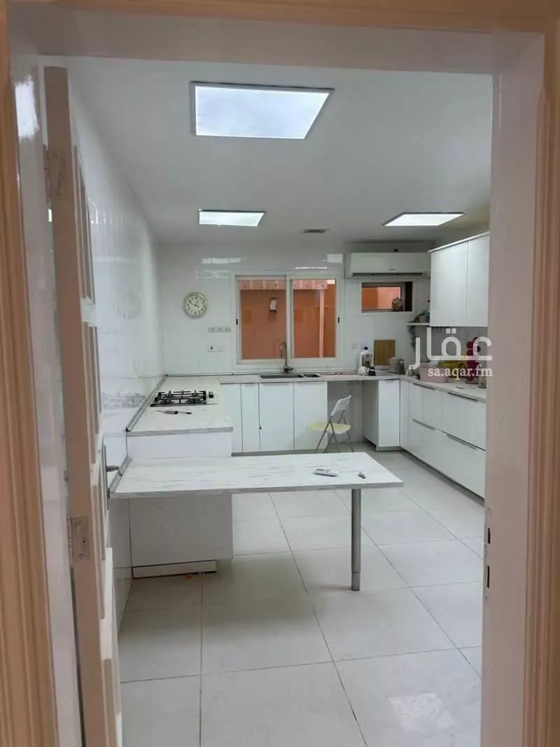 5 bedroom villa in At Taawon 6