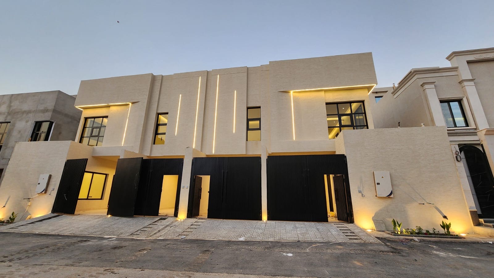 3 bedroom villa in Al Hazm 3