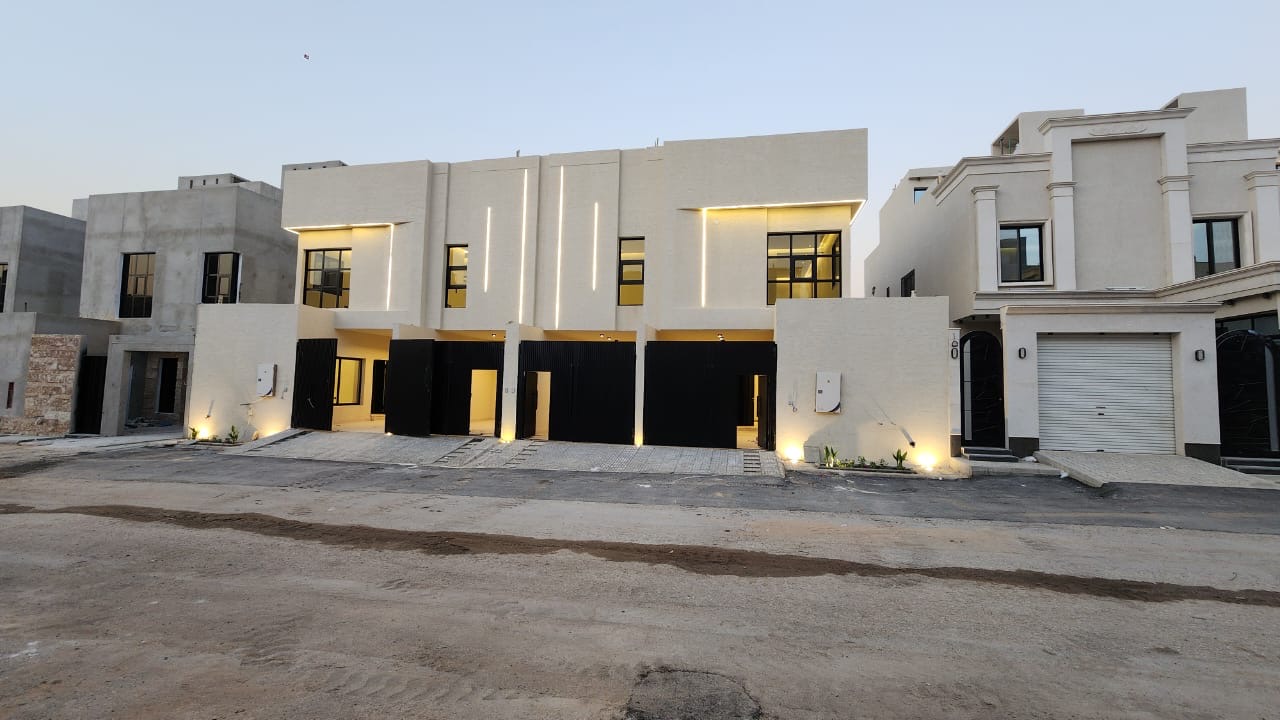3 bedroom villa in Al Hazm 5