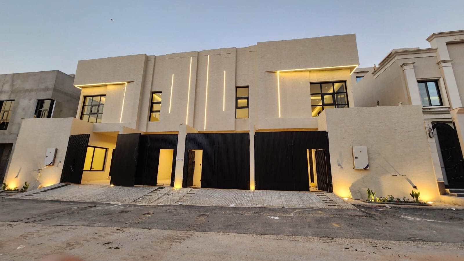 3 bedroom villa in Al Hazm 6
