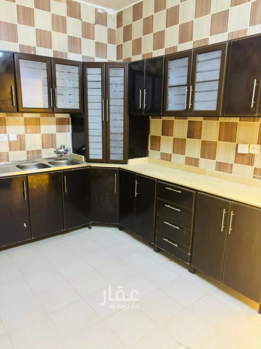 شقة 4 غرف في قرطبة 4