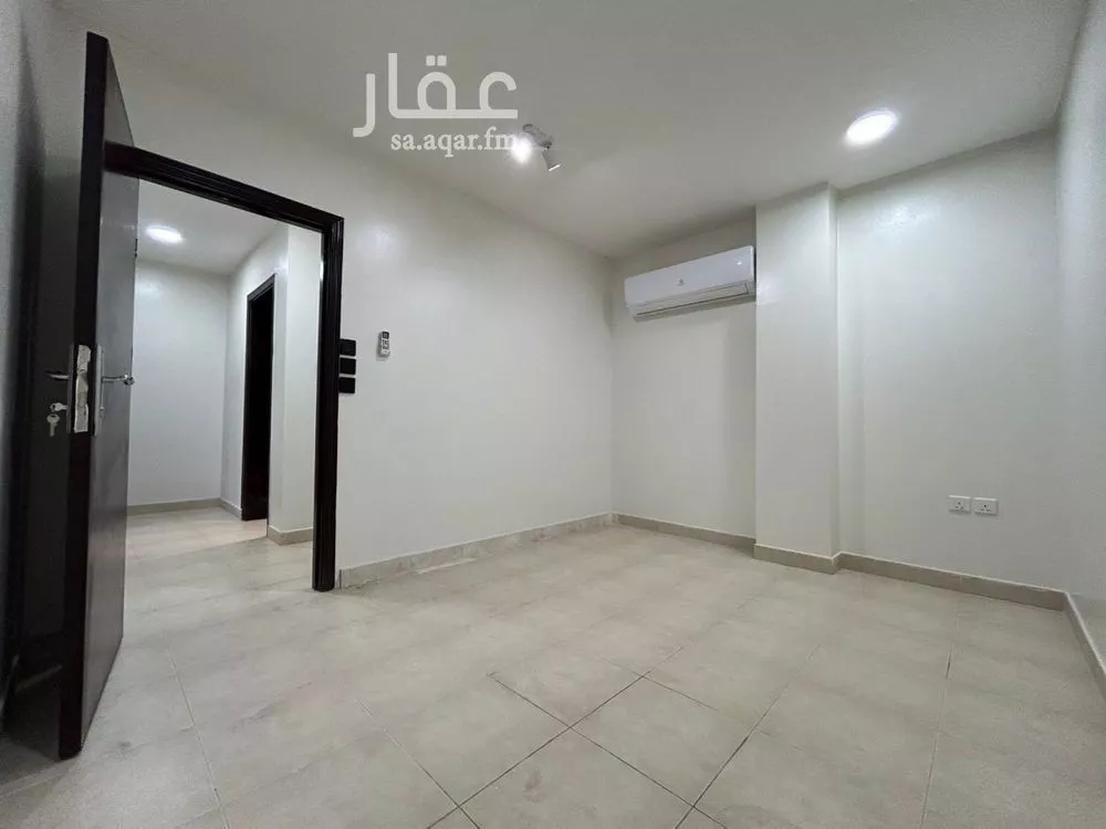 3 bedroom apartment in Al Yasmin 9