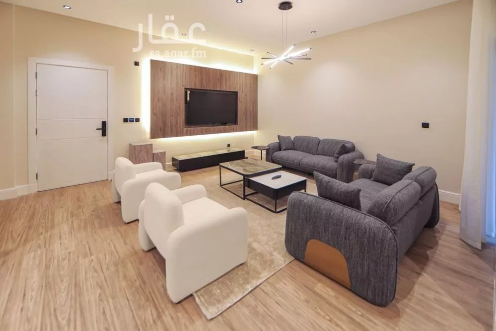 3 bedroom apartment in Al Malqa 18