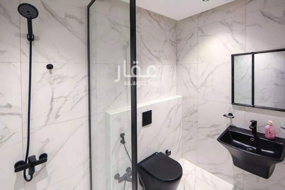 3 bedroom apartment in Al Malqa 23